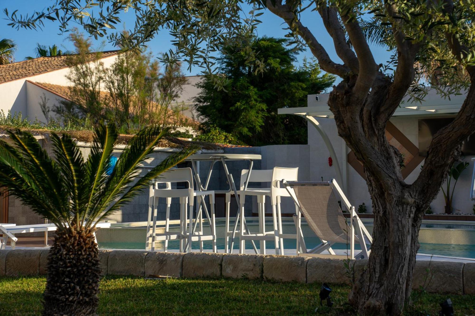 Aqua Suites Doria Syracuse Exterior photo